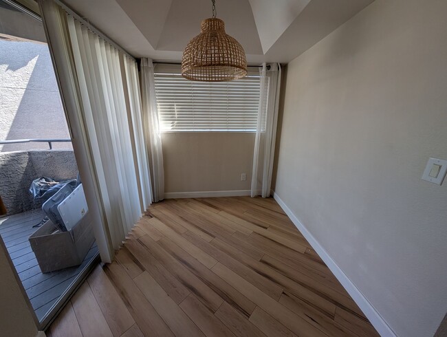 Building Photo - 2 bedroom, 2 Bathroom The Cliffs at North ...