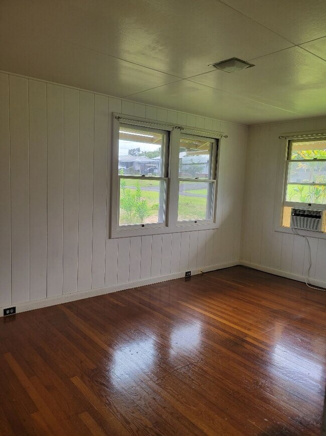 Building Photo - Beautiful 3BD 2BA in Waiakea Area