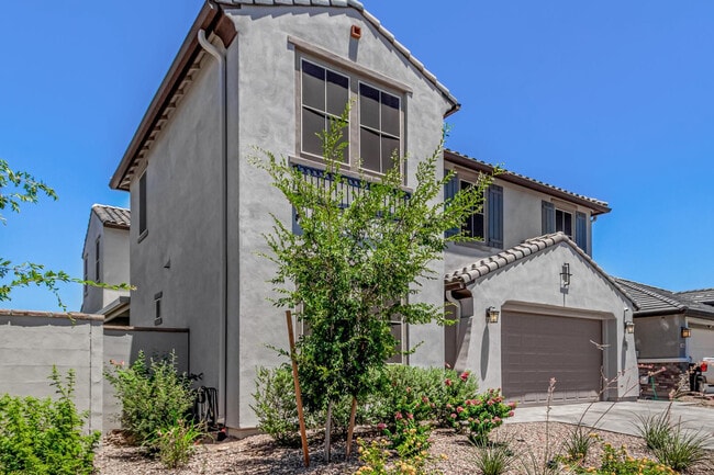 Building Photo - 9560 E Spiral Ave
