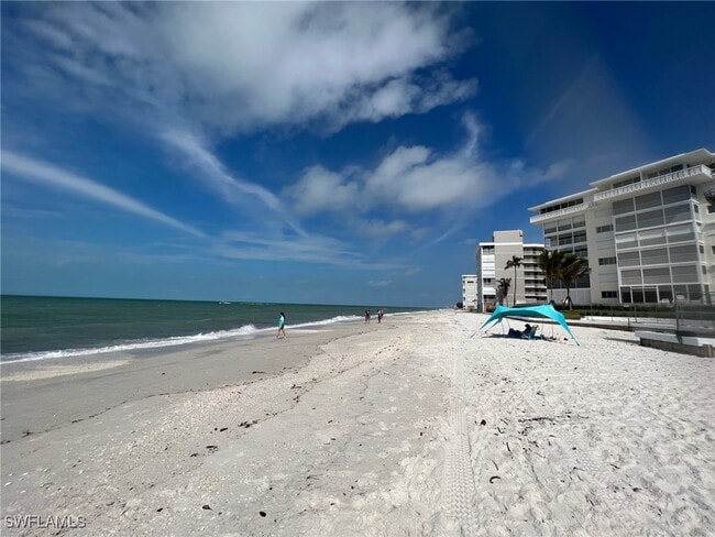 Building Photo - 3420 Gulf Shore Blvd N