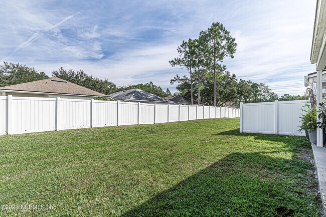 Building Photo - 3861 Aubrey Ln