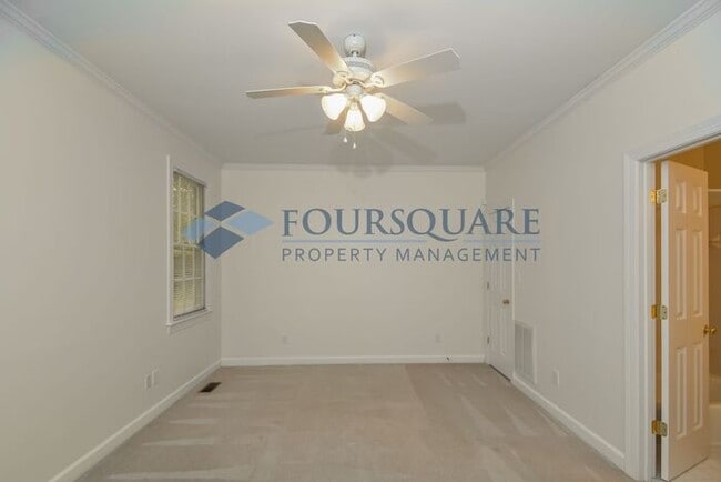 Building Photo - Spacious 4-Bed Custom Home with Bonus Room...