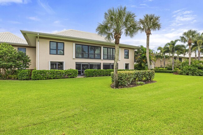 Building Photo - 25 SE Turtle Creek Dr