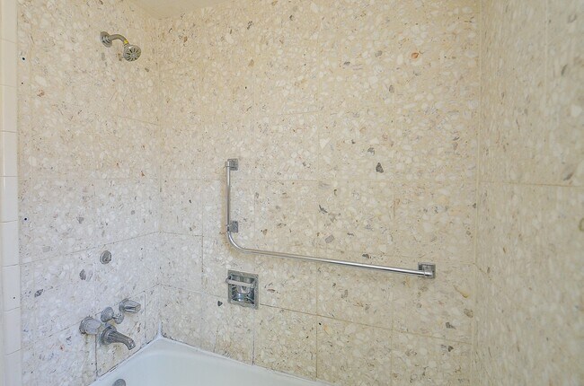 Building Photo - 7846 Vickie Springs Ln