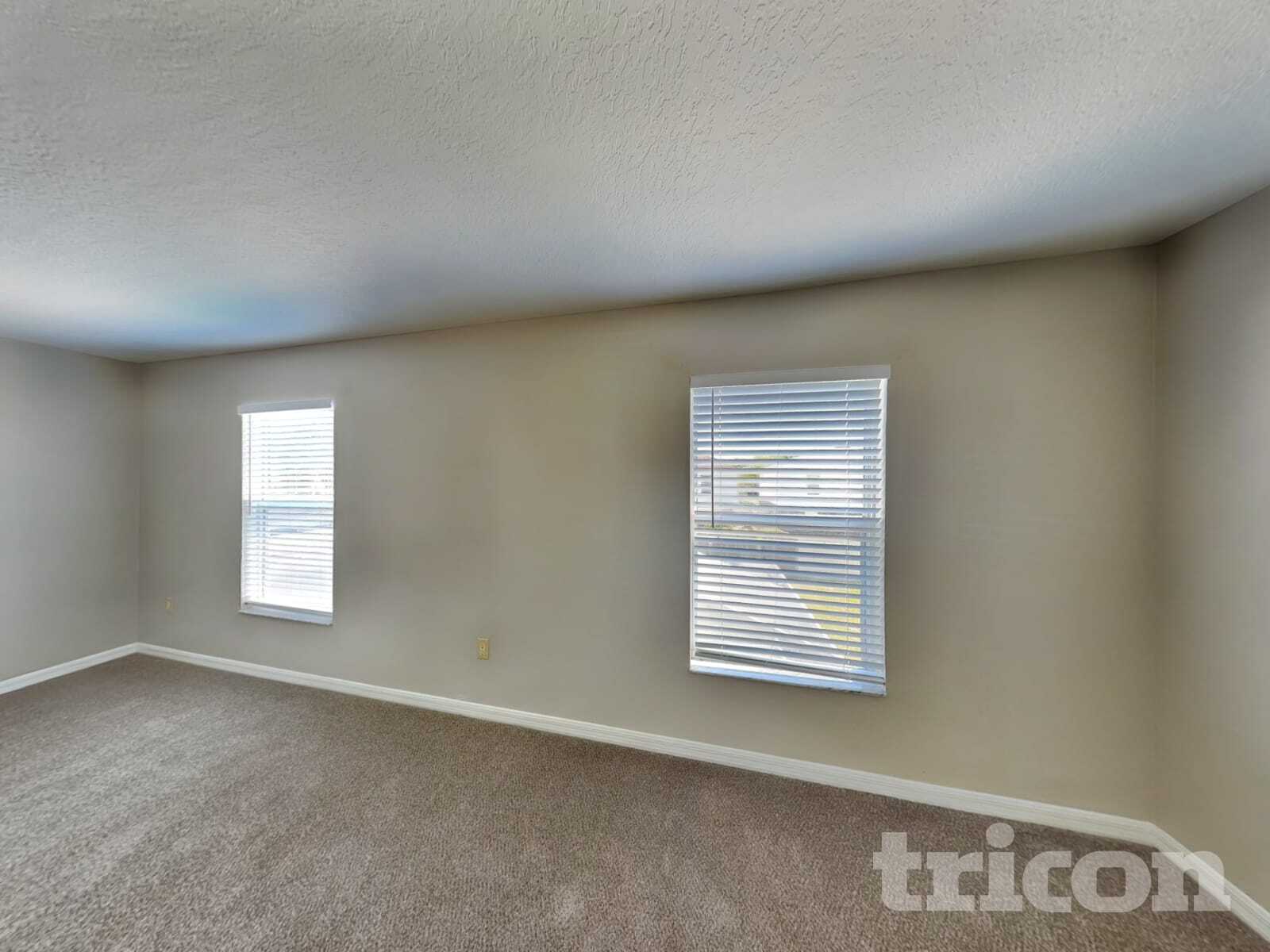 Building Photo - 10432 Boyette Creek Blvd