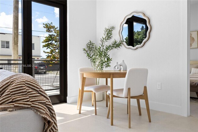 Building Photo - 21850 Old Dixie Hwy