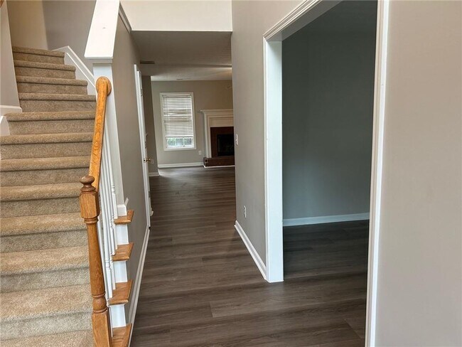 Building Photo - 1551 Swan Valley Ct