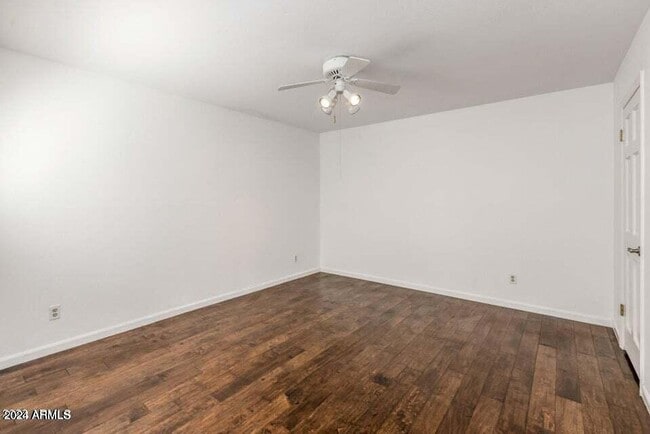 Building Photo - 7230 E Arlington Rd