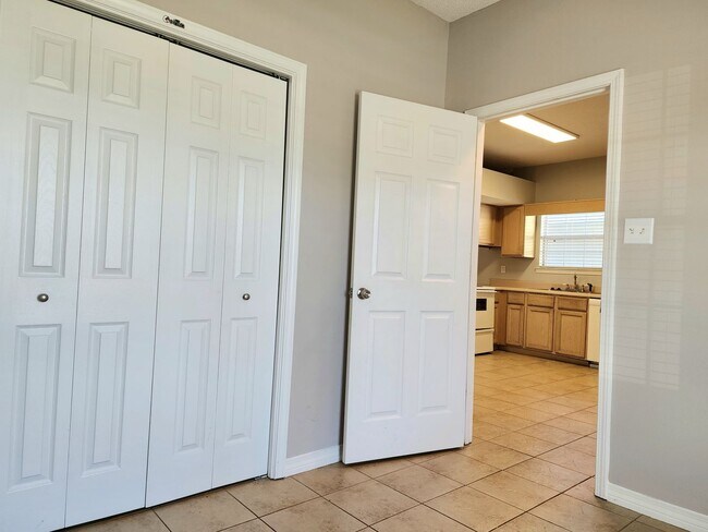 Building Photo - 3/3 available in Audubon Place in Foley