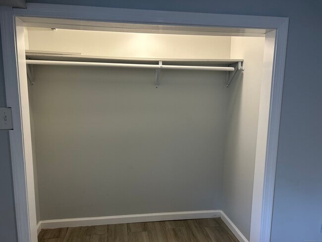 Building Photo - 67 Yarwood St