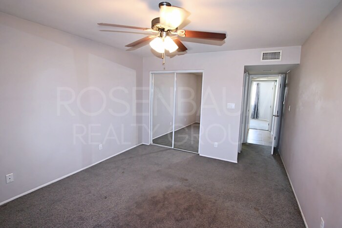 Building Photo - 885 N Granite Reef Rd