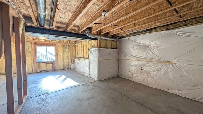 Building Photo - 213 Audubon Dr