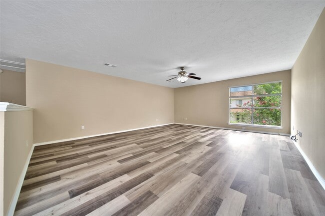 Building Photo - 1230 Birchstone Dr