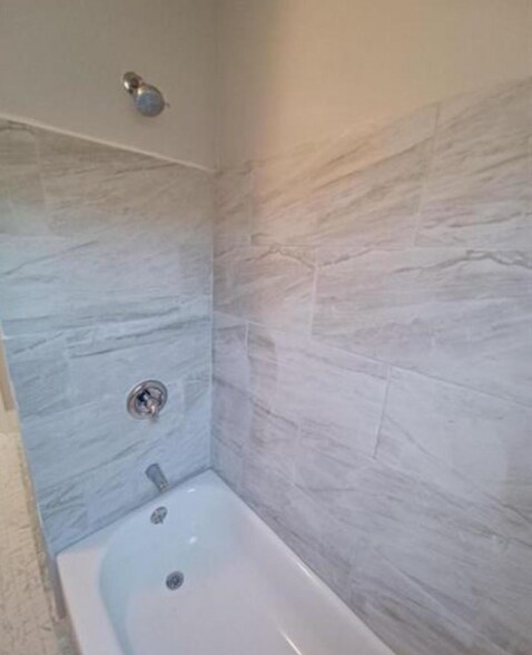 Building Photo - 4621 Howell St