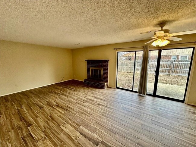 Building Photo - 3507 W Beechwood Dr