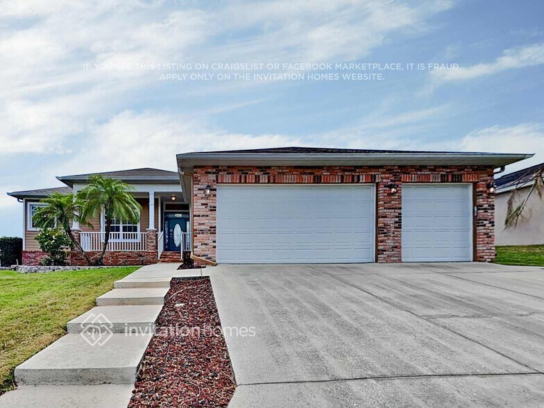 Primary Photo - 6462 Hickory View Dr