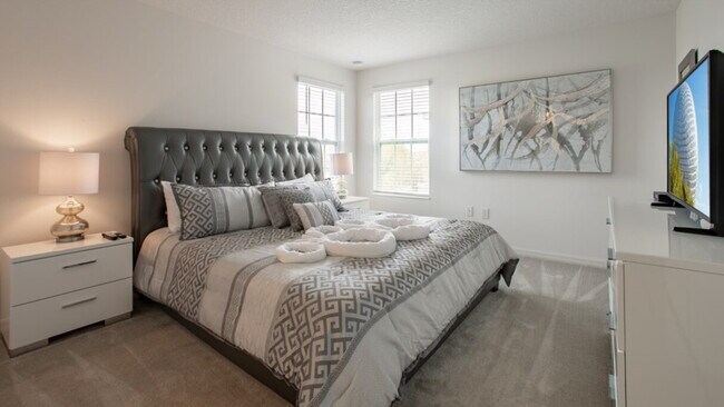 Building Photo - Providence Golf Community Home!
