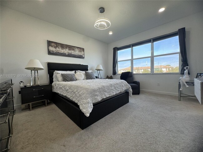 Building Photo - 4862 Navali Dr