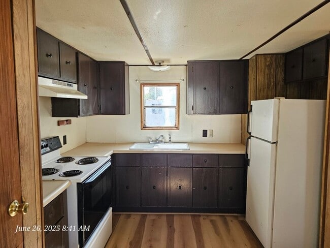 Building Photo - Mobile Home at El Rio Rentals and RV Park