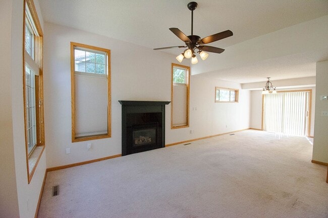 Building Photo - 1354 Arthur Ln NW