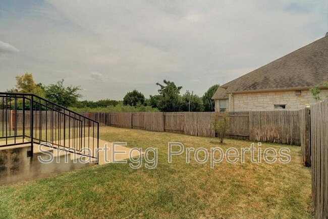 Building Photo - 1007 Linden Loop