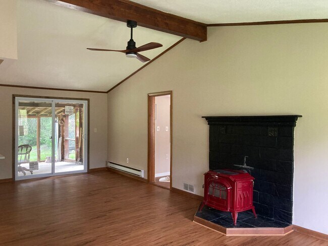 Building Photo - 8525 S Spring Valley Park Dr