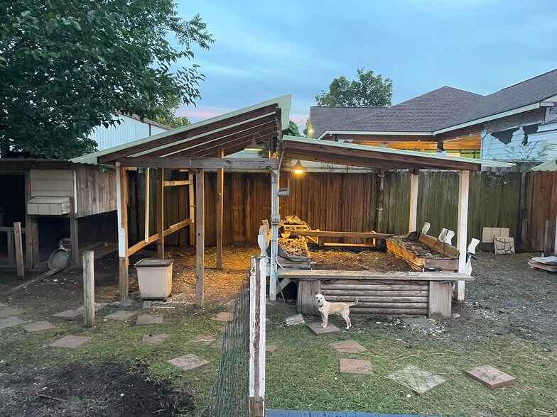 Back yard - 1934 July St