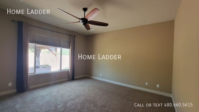 Building Photo - 1708 W Dusty Wren Dr