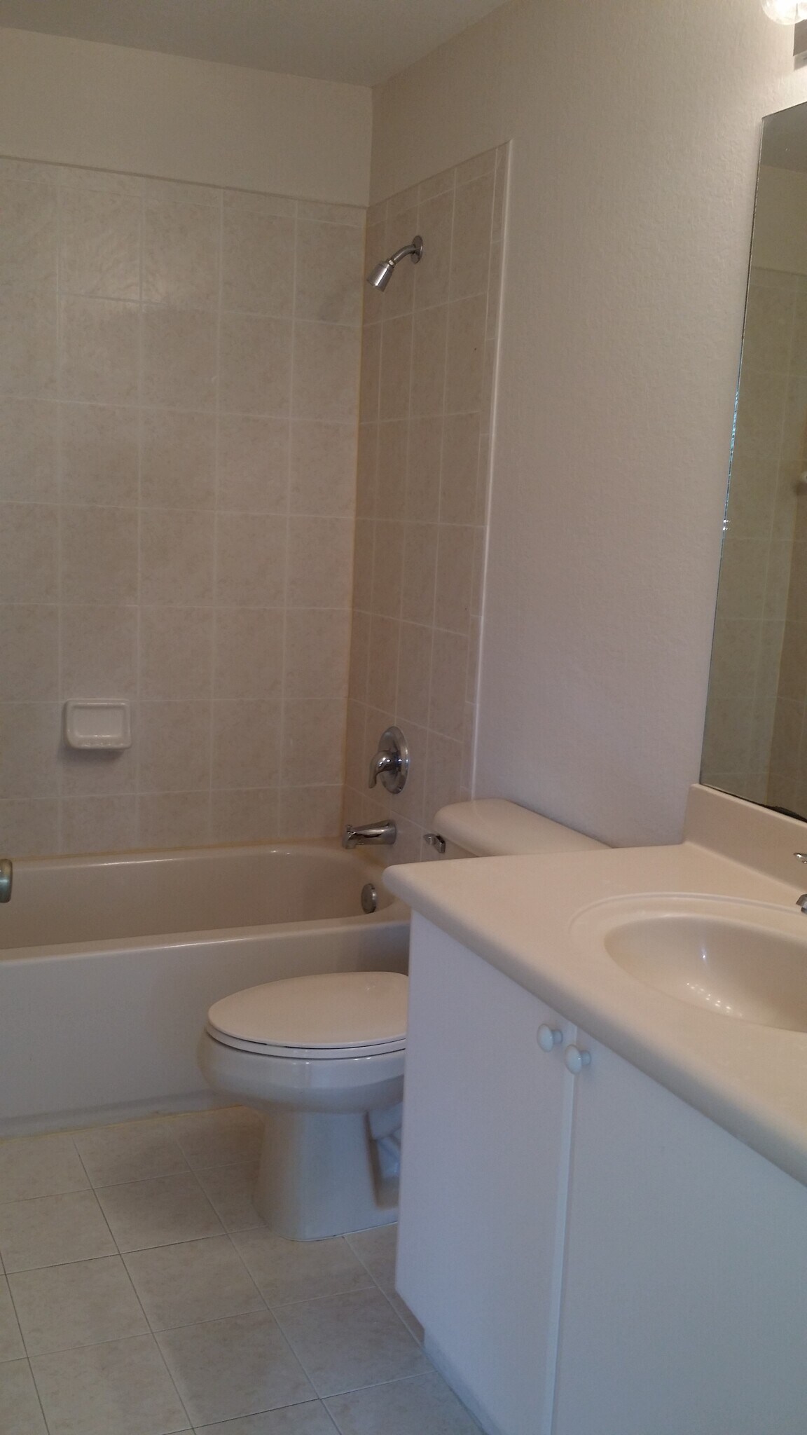 master bathroom - 2719 SE 15th Pl
