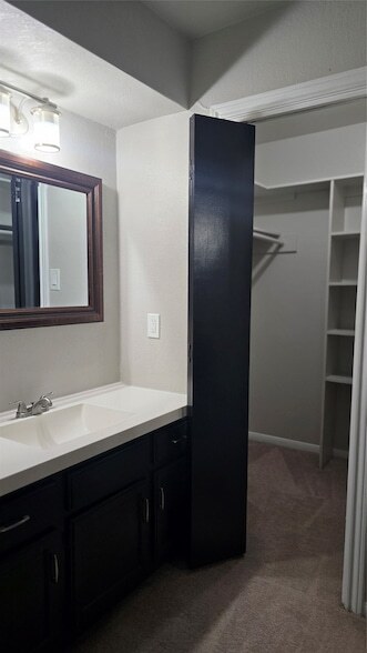 Building Photo - 2612 Princess Ln