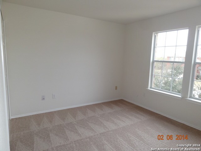 Building Photo - 5926 Ironmill Creek