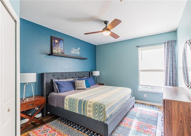 Building Photo - 8913 Legacy Ct