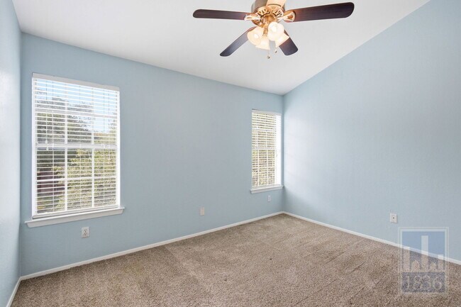 Building Photo - 11821 Bittern Hollow