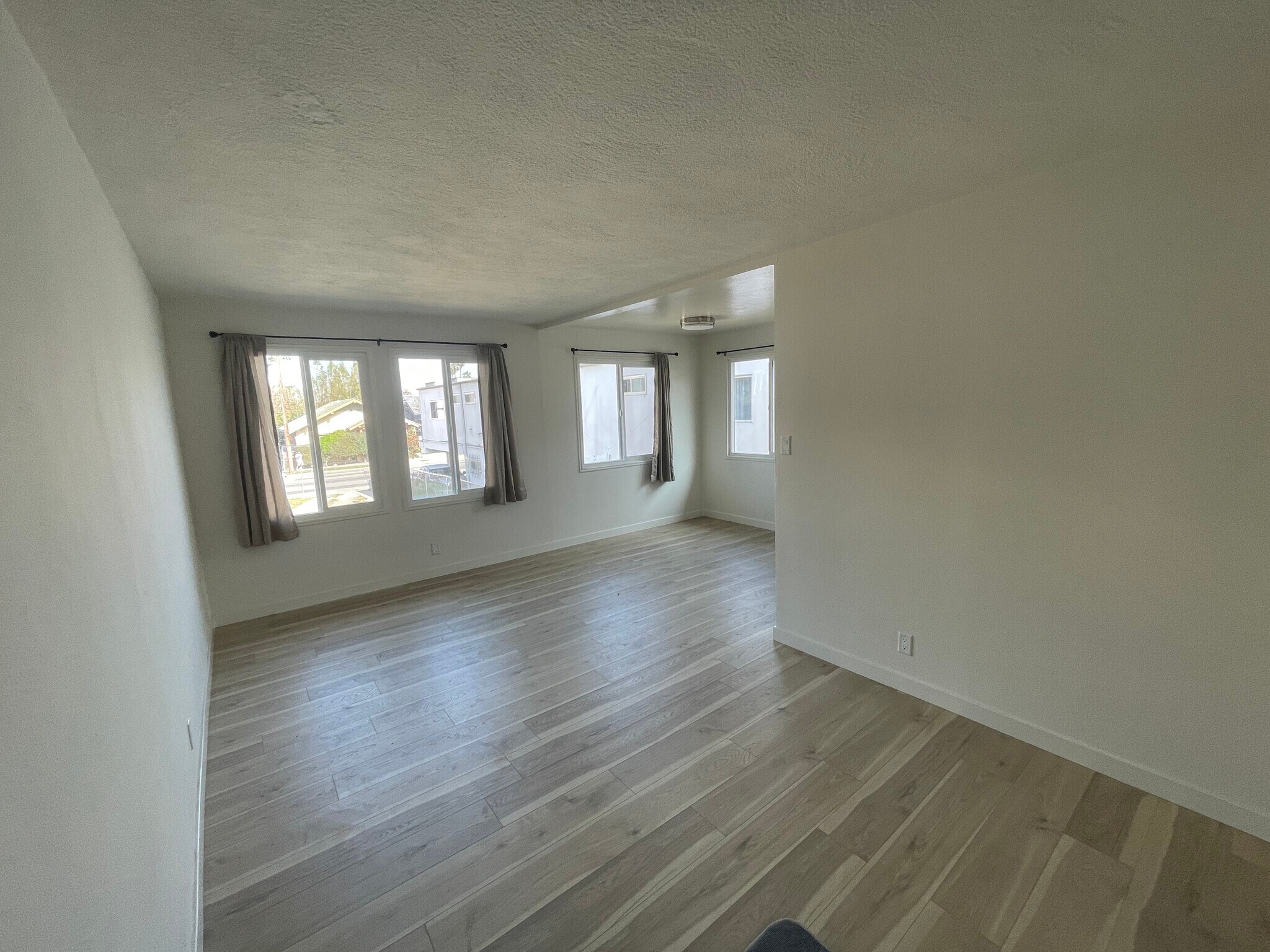 Building Photo - 2019 Arlington Ave