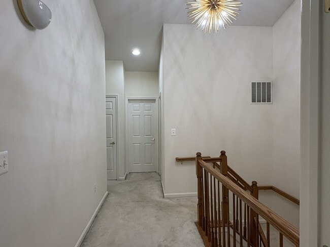 Building Photo - 1947 Woodshade Ct