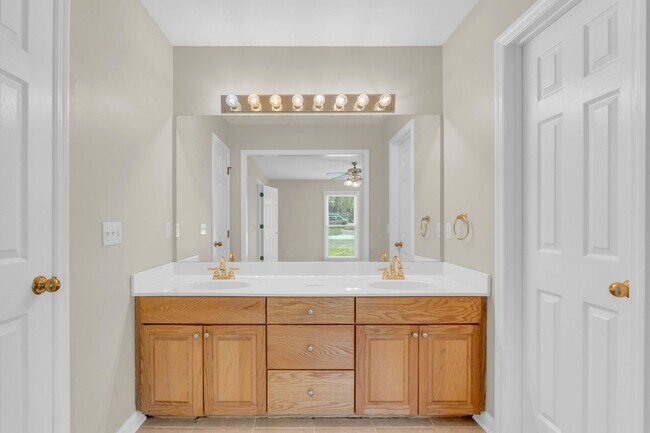 Building Photo - 4838 Rolling Meadows Ln