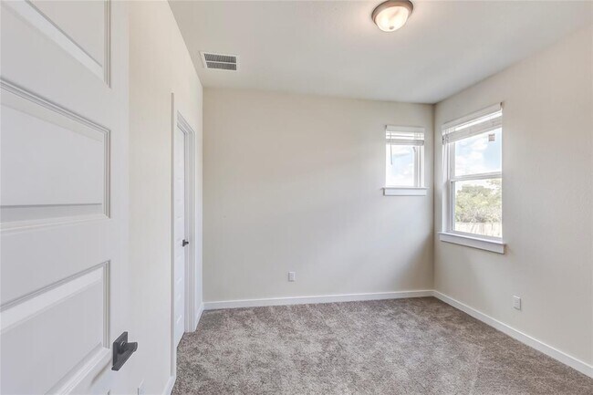 Building Photo - 2600 Gattis School Rd