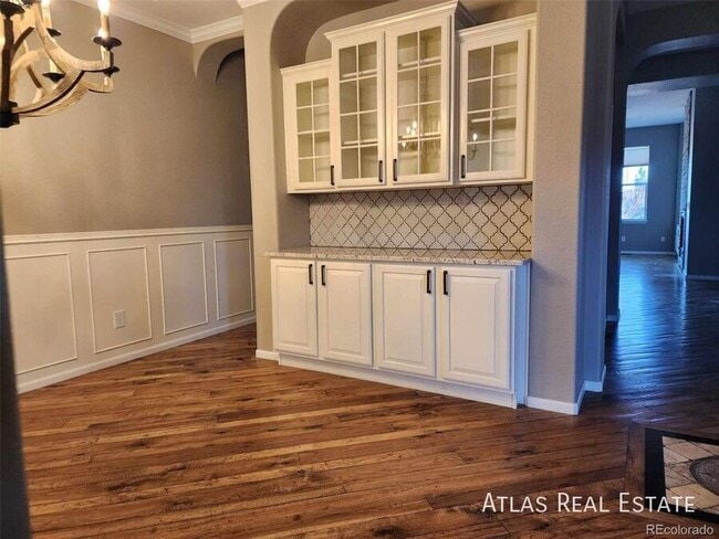 Building Photo - 6242 S Oak Hill Ct