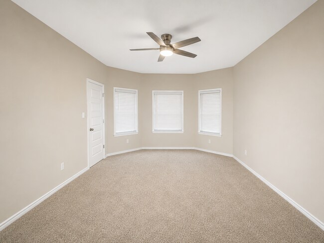 Building Photo - St. Hedwig Home with Game Room & Community Amenities - Realtor Commission: $500