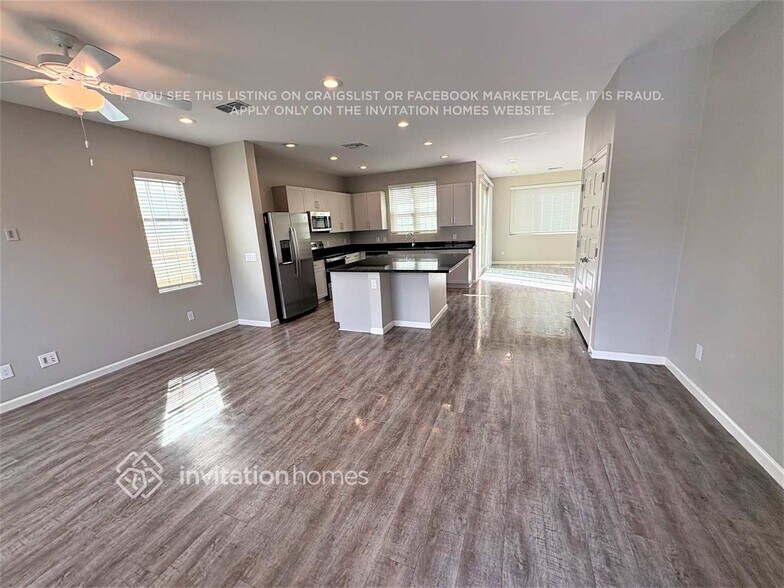 Building Photo - 5050 N 189th Dr