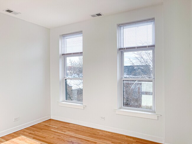 Building Photo - 1841 S Carpenter St