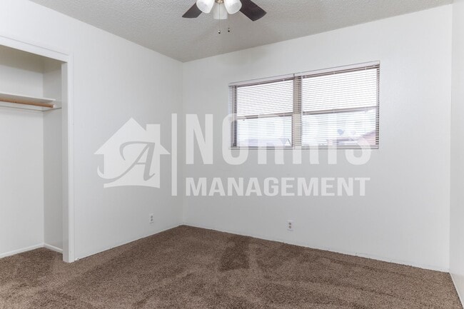 Building Photo - NO HOA, Brick Home and Located in Arizona City