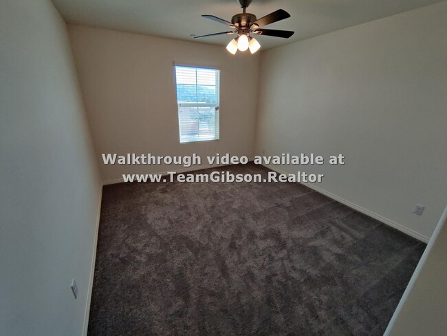 Building Photo - Newer Jurupa Valley Home -- 4 Bedroom / 3 ...