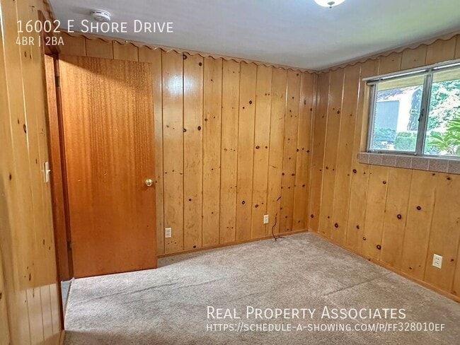 Building Photo - 16002 E Shore Dr