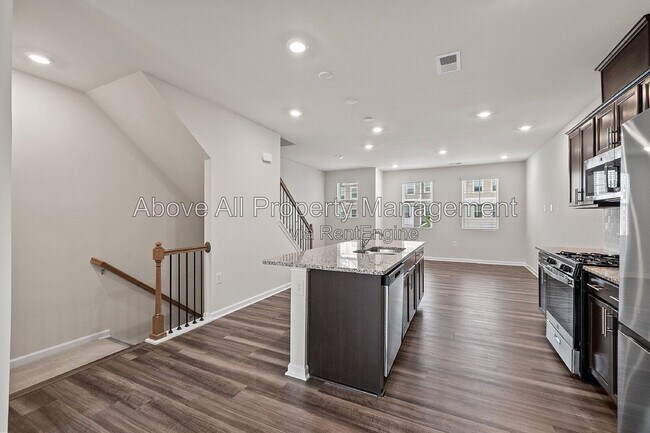Building Photo - 1035 Shoreside Dr