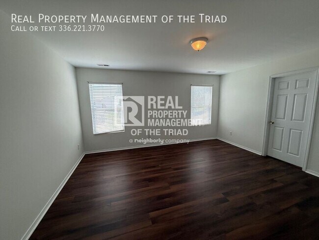 Building Photo - 4547 Brimmer Pl Dr