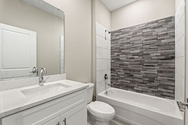 Building Photo - Deposit-Free! Modern, energy efficient hom...