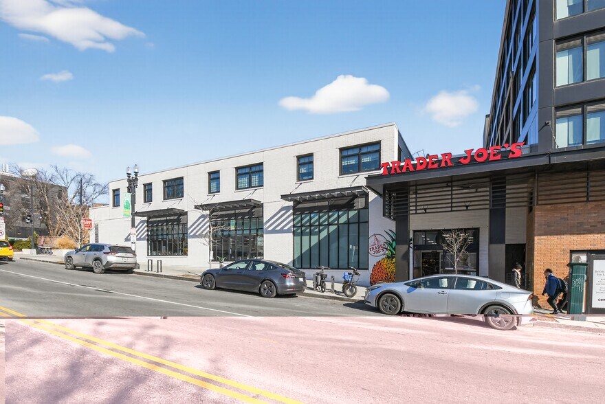 Wisconsin Ave. Trader Joe's - 3925 Davis Pl NW