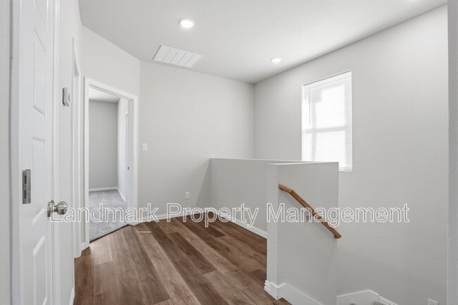 Building Photo - 303 Eastland St