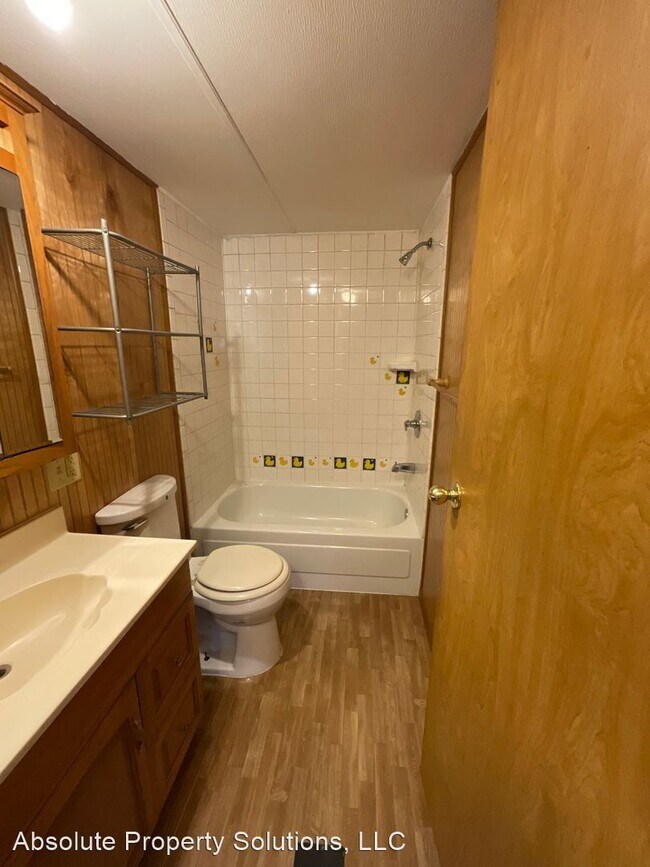 Building Photo - 3 br, 2 bath House - 6993 N Farm Rd 69